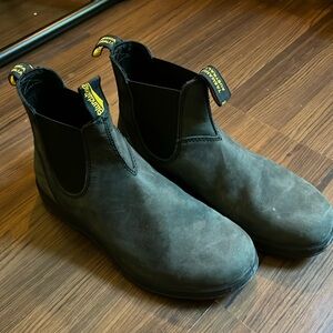 Blundstone #2055